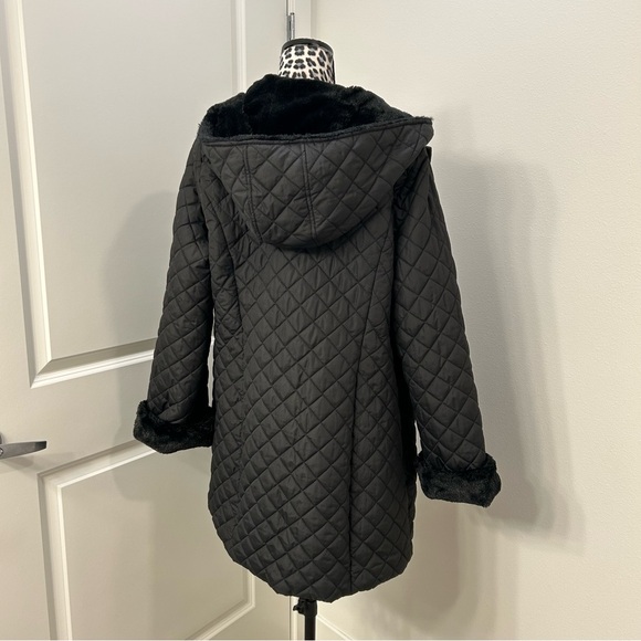 Dennis basso quilted long coat jacket with faux fur details and hood - Picture 8 of 8